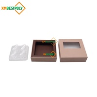 Boîte cadeau en chocolat de luxe faite à la main, emballage en carton rigide avec inserts pour les bonbons et les desserts