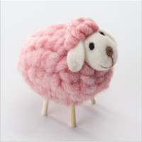 Mouton en feutre fait à la main en Chine feutre de coeur blanc WondersGrey Wool Sheep