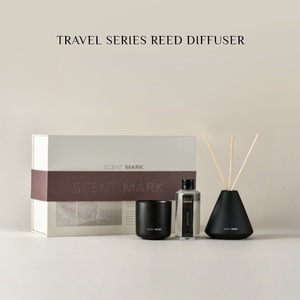 Candele Profumate di Lusso Fatte a Mano in Ceramica, Bianche e Nere, Ecologiche - Confezione Regalo Aromatica per Arredamento Casa - Product Image 2