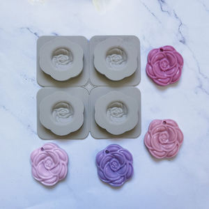 Ciondolo fiore stampo in Silicone rosa candela Aroma cera di soia gesso sapone auto regali appesi cottura torta Decor abbigliamento fragranza - Product Image 6