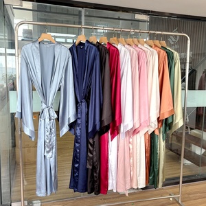 Abito <span class=keywords><strong>Kimono</strong></span> in raso di seta <span class=keywords><strong>Sexy</strong></span> per matrimonio da donna a maniche lunghe morbido e morbido abito da sposa abito da sposa in tinta unita - Product Image 1