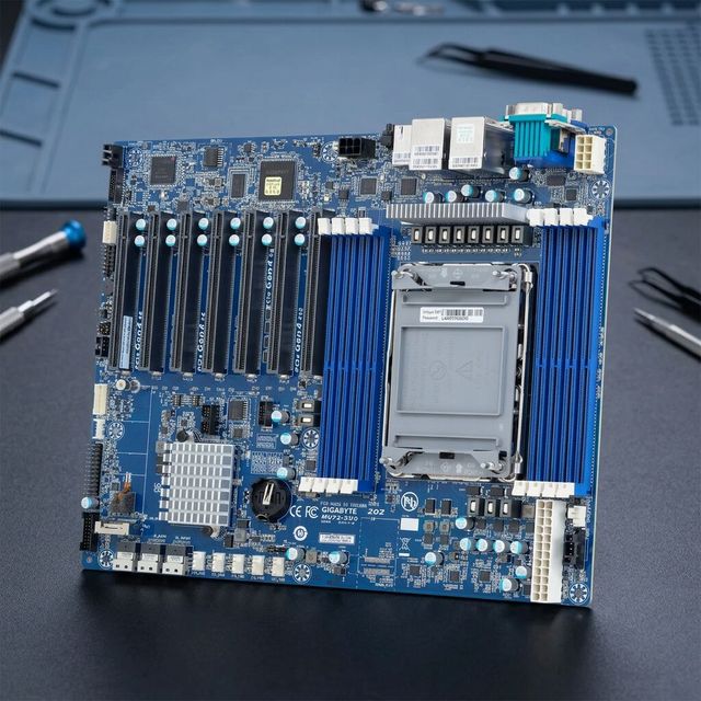 MU72 SU0 Single Socket Server Motherboard Enterprise LGA 4189 Intel C621A Chipset 16 DDR4 DIMM Slots PCIe 40 Dual 10GbE Ports
