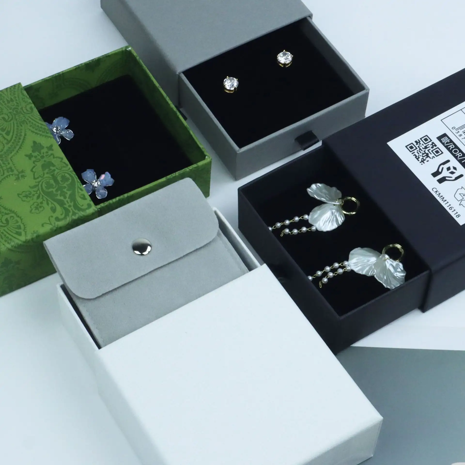 Penjualan langsung pabrik kotak laci populer kotak perhiasan kardus siap dibuat kalung gelang cincin kotak kemasan perhiasan