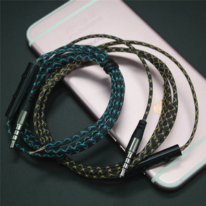 Cable de audio trenzado de 3,5 mm macho a macho para adaptador de auriculares Mp3, blindaje con núcleo de TPE, certificado CE - Product Image 1