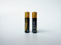 Baterai Alkaline LR03 AAA Kapasitas Tinggi 1.5V 1150mAh Tahan Lama Anti Bocor OEM Pabrik Grosir Label Pribadi Mainan Senter