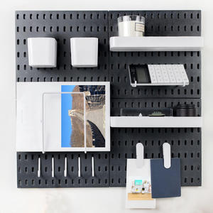 Kit de combinaison de panneau perforé avec étagère et crochets sans poinçonnage pour <span class=keywords><strong>Garage</strong></span> cuisine salon salle de bain bureau panneau perforé organisateur mural - Product Image 3