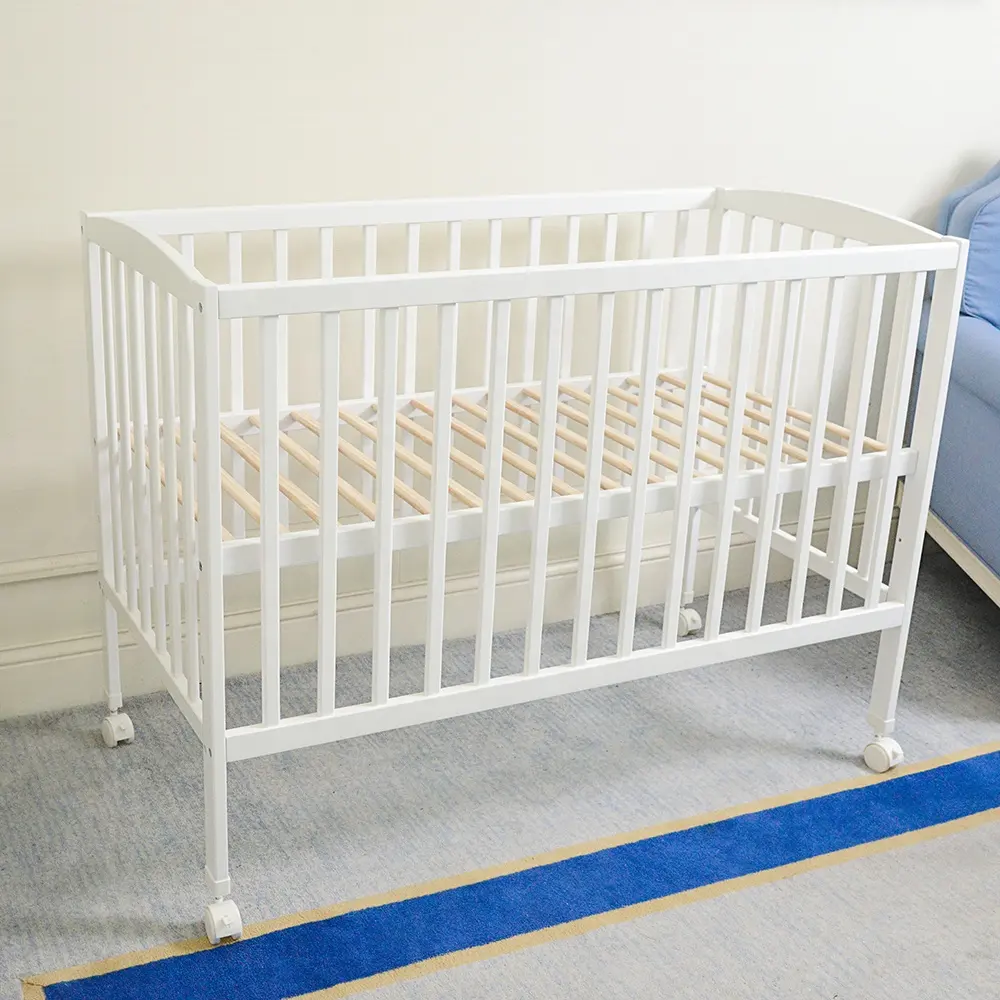 Cama de bebê de madeira maciça branca personalizada para New Born Altura ajustável de madeira Berço Berço Berço Cama Dormir