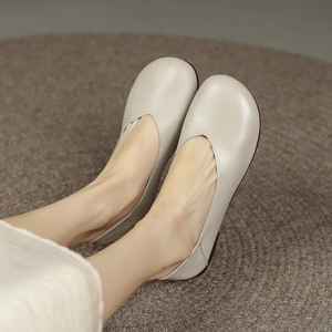 Xinzirain personnalisé dernières dames chaussures de ballet plat Logo personnalisé en <span class=keywords><strong>cuir</strong></span> anti-glissant semelle extérieure pliable femmes ballerines d'été - Product Image 5