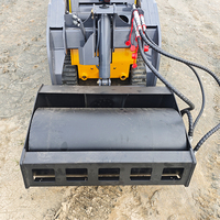 Mini-chargeuse compacte diesel Derette V1000 avec moteur Kubota 25 CV, homologuée EPA, avec chargeur frontal et accessoire rouleau compresseur
