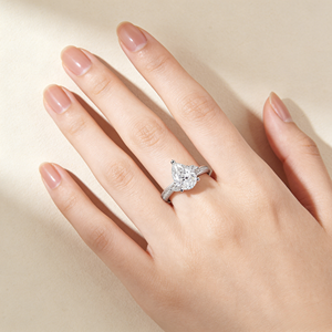 Anillo de Compromiso con Diamante Corte Pera, Plata 925, Engaste de Puntas, Joyería Romántica para Mujer - Product Image 5