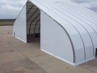 Tente Courbée avec Structure en Aluminium Robuste pour Entrepôt Industriel, Abri de Stockage, Événement, Fête, Exposition