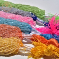 Noël Offre Spéciale 2 mm Or Cheveux Wafer Visage Perles Fabriqué en Vrac Naturel Visage Bijoux Pierre à Bon Prix
