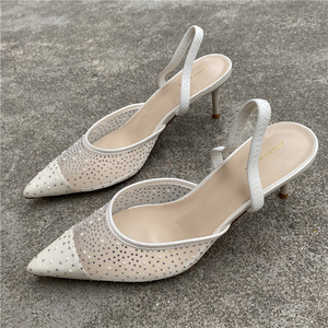 <span class=keywords><strong>Half</strong></span>-Baotou Holle Sandalen Dames Nieuwe Zomer Puntige Strass Mesh Hoogwaardige Naaldhak Pumps - Product Image 3
