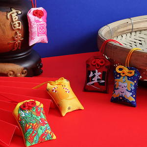 Tùy Chỉnh Phim Hoạt Hình Thỏ Động Vật Thiết Kế Thêu Amulet Mạnh Mẽ Túi May Mắn Gói Amamori Pouch Thỏ Amulet Quyến Rũ - Product Image 3