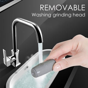 Appareil électrique pour éliminer les callosités des pieds - Outil de pédicure rechargeable avec 2 têtes de ponçage pour les talons gercés et l'élimination des peaux mortes - Product Image 2