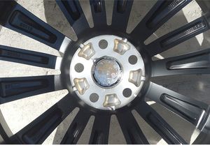 Rines de 20 Pulgadas para Automóvil, Compatibles con Toyota Alphard, Sienna, Crown, Land Cruiser y Lexus LM - Product Image 5