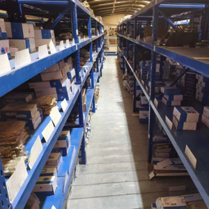 Thích hợp cho Trung Quốc quốc gia nhiệm vụ nặng nề xe tải nhóm haowo mô hình cũ STEYR Lọc nhiên liệu với bộ lọc DIESEL đôi chỗ ngồi cài đặt - Product Image 5