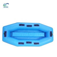 Bateau gonflable en PVC pour parc aquatique, capacité 100-500 kg, moins de 5 passagers