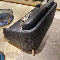 Canapé italien de luxe léger OE-FASHION, canapé en cuir givré de luxe simple, canapé haut de gamme personnalisé pour villa, grand canapé combiné pour appartement