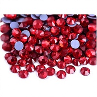 Vente en gros de nouveaux strass en verre à dos plat de couleur néon SS6-SS20 (1440 pièces) et SS30 (288 pièces) pour vêtements et chaussures, à coller en vrac