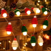 Mini-lumières de Noël tricotées en forme de bonnet, guirlandes lumineuses LED blanc chaud à piles avec pompons, petites housses de bonnet en tricot