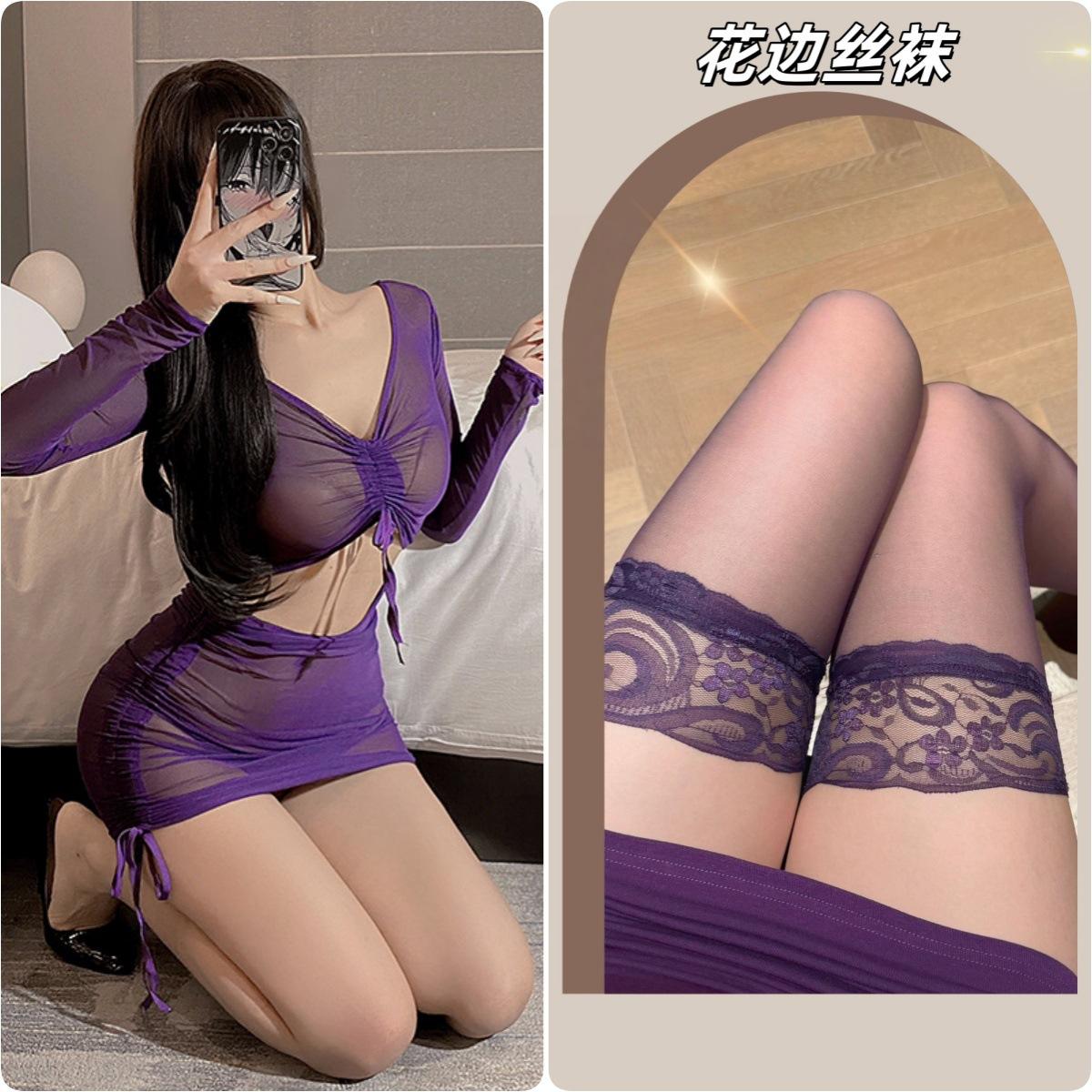 สีม่วง + ถุงน่องสีม่วงลูกไม้