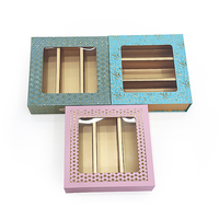 Boîte cadeau personnalisée en or premium avec 3 compartiments transparents pour chocolats, pralines, pâtisseries, avec fermeture magnétique et insert en papier