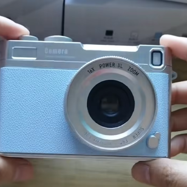 Y06 Camera - Digital High-Definition Video Photography Retro Camera with CCD Sensor - Student Model with Flip Screen