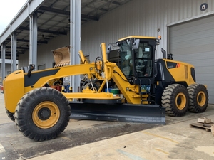 Gran Venta de motoniveladora 260HP 4260D en Argentina, maquinaria de construcción de carreteras grande de 20 toneladas con Desgarrador y bomba hidráulica - Product Image 2