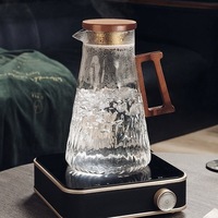 Ensemble de 6 tasses en gros verre borosilicate transparent de luxe avec couvercle ensemble de gobelets résistant à la chaleur avec manche en bois confortable