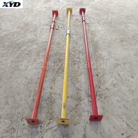 Équipements de construction, outils et matériaux, coffrage chinois, échafaudage, étais, équipements lourds utilisés dans la construction