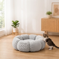 Lit pour animaux de compagnie en peluche douce, rond, fleur, lit pour chat mignon, matelas pour animaux de compagnie, nid de sommeil pour chiot, grotte