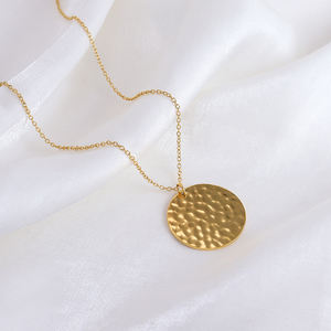 2022 الحد الأدنى دائرة قلادة قلادة الفولاذ المقاوم للصدأ 18k الذهب مطروق قلادة مجوهرات الأزياء الهيب هوب كبير مُثبت ل هدية - Product Image 5