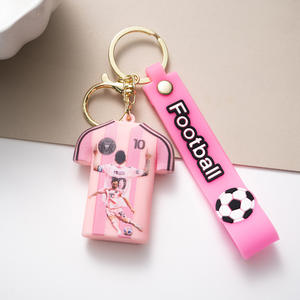 <span class=keywords><strong>Porte</strong></span>-clés en silicone souple pour maillot de football, badge de l'équipe de la Coupe du monde 2026, <span class=keywords><strong>porte</strong></span>-clés de voiture, sans BPA, cadeau pour les fans de football - Product Image 6