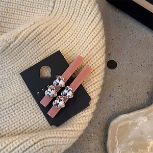 Korean Version of Love-shaped Water Droplet <strong>Colored</strong> Acrylonitrile Rectangular Duckbill <strong>Hairpin</strong> - Product Image 1