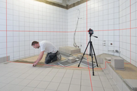 Niveau laser rouge 360° GLL 3-80 de qualité industrielle, 2 plans, à pendule, auto-nivelant, ligne de 2 mm, pour carrelage de plafond et cloisons sèches