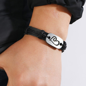 Bracciale <span class=keywords><strong>in</strong></span> <span class=keywords><strong>pelle</strong></span> nera artigianale-Design semplice con vari modelli gioielli da polso da uomo - Product Image 4