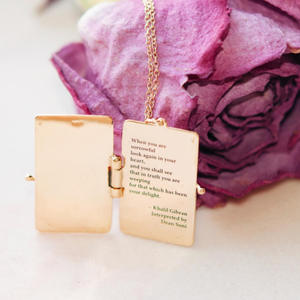 Collana floreale personalizzata in acciaio inossidabile collana <span class=keywords><strong>mamma</strong></span> gioielli <span class=keywords><strong>regalo</strong></span> <span class=keywords><strong>personalizzato</strong></span> rettangolo quadrato ciondolo collana <span class=keywords><strong>mamma</strong></span> in oro - Product Image 3