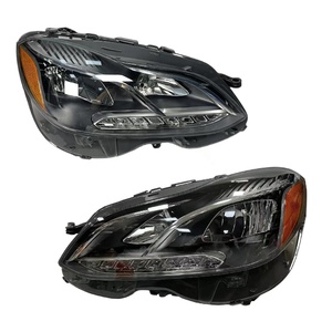 Fari LED W212 per il Sistema di Illuminazione del Paraurti Anteriore della Versione Americana <span class=keywords><strong>Mercedes</strong></span> Benz Classe E Berlina, <span class=keywords><strong>Ricambi</strong></span> - Product Image 1