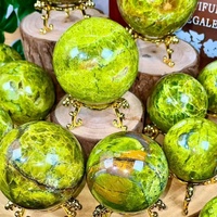 Vente en gros usine : Sphère de cristal d'opale verte naturelle, pierre précieuse polie, boule de pierre, en vrac, pour la guérison énergétique, cadeaux et ornements en cristal
