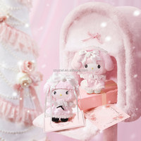 Mini Caja Sorpresa de Colección MINISO Sanrio Serie Jardín de Rosas de Ensueño, Set de Figuras Misteriosas