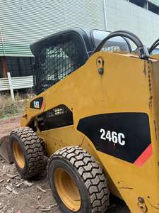 Chargeuse compacte sur pneus Cat 246C d'occasion de haute qualité avec moteur à roulement de pompe - 75 kW, capacité de 3 tonnes - En stock, livraison rapide dans le monde entier - Product Image 5