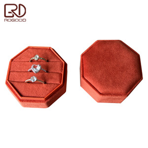 Caja de Anillos Octogonal de Terciopelo de Lujo con 3 Ranuras, Venta Directa de Fábrica ROGOOD, Estuche de Embalaje de Joyería con Logotipo Personalizado para Bodas P1988 - Product Image 4