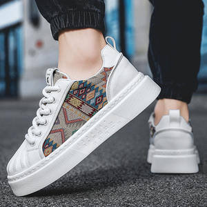 Chaussures de sport décontractées pour hommes, style marche, de luxe, blanches, à lacets, pour le jogging, vente en gros d'usine - Product Image 5