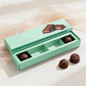 Boîte d'emballage personnalisée longue à 16 compartiments pour desserts, truffes, chocolats et brownies, avec couvercle et base en carton rigide et séparateurs - Product Image 1