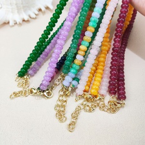 Collana girocollo da donna con perle di giada e cristalli a forma di abaco, in pietre semipreziose colorate, idea regalo - Product Image 4