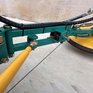 Tondeuse robot autonome télécommandée pour vergers avec évitement d'obstacles - Product Image 2