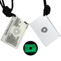 Miroir de signalisation réfléchissant de survie pour le camping en plein air, ultraléger, qui brille dans le noir, avec sifflet en paracorde