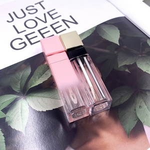 Envase de tubo de brillo labial cuadrado de plástico con logo personalizado, tubo de brillo labial transparente de 6 ml - Product Image 2