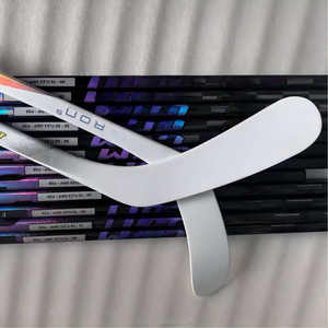 Bâton de <span class=keywords><strong>hockey</strong></span> en fibre de carbone flexible 20-105 SR INT JR, type P92/P28, adapté au <span class=keywords><strong>hockey</strong></span> sur glace - Product Image 6